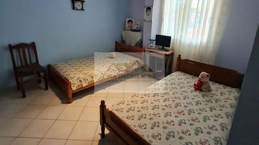 Photo 247299524
