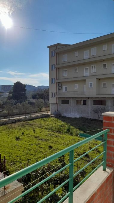 Photo 248072459