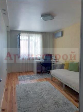 Снимка 248221352