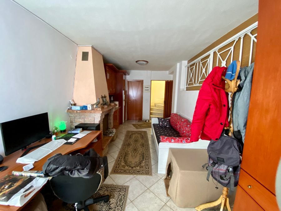 Photo 248886275