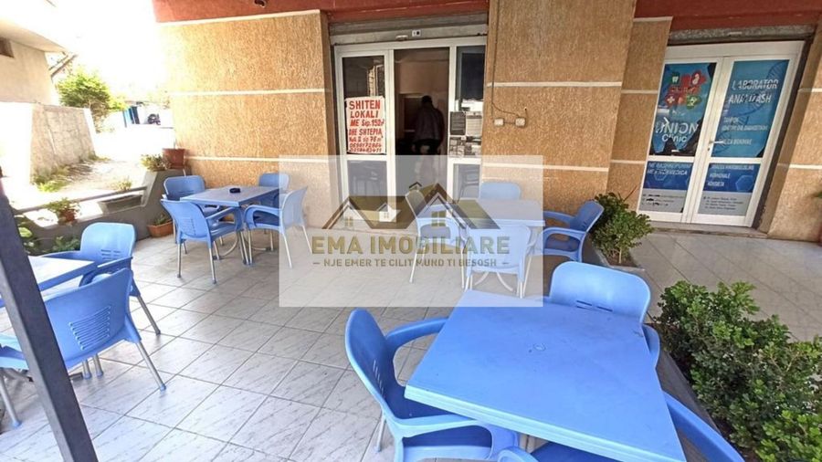 Photo 251965970