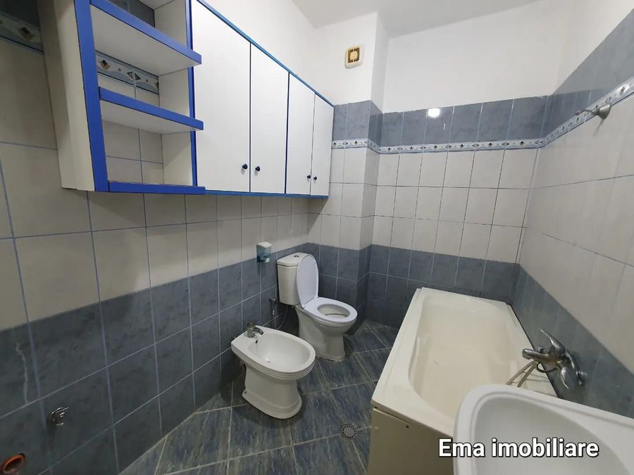 Photo 252997529