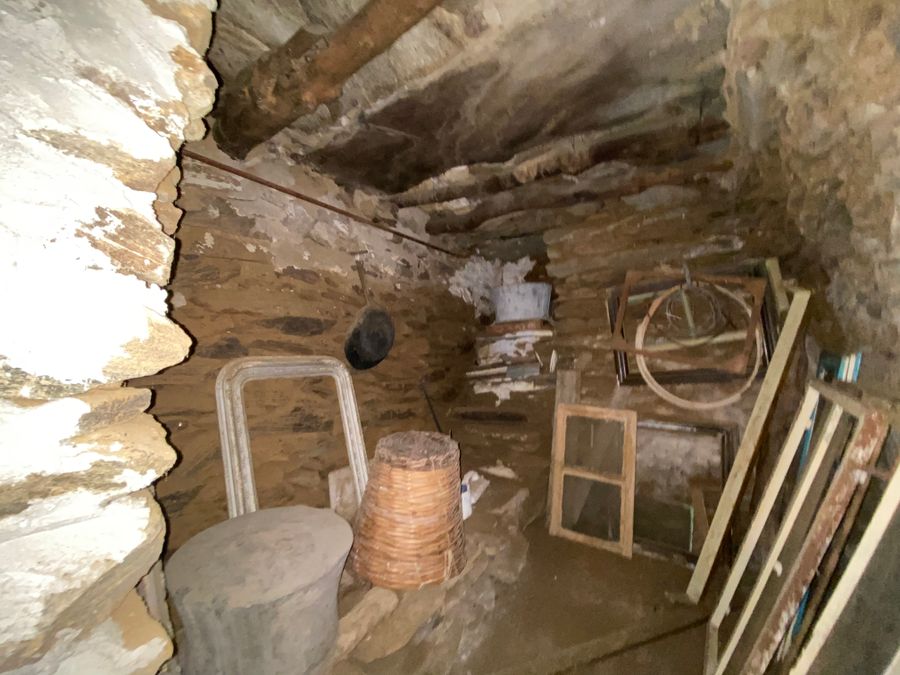 Photo 253992515