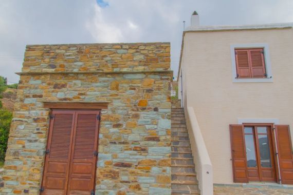 House Kato Fellos