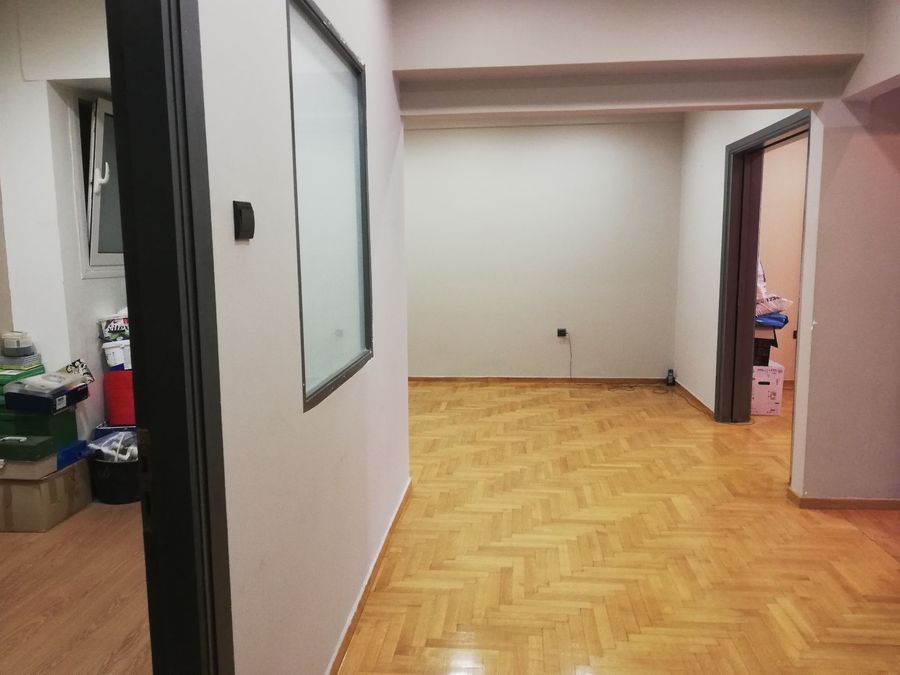 Photo 266160755