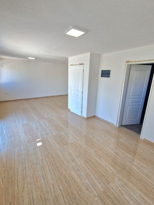 Luxury home in Dobra Voda 8