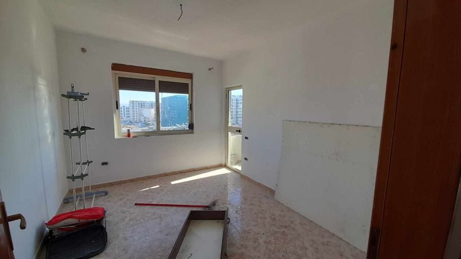 Photo 277823303