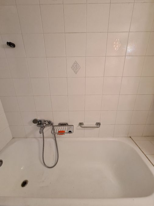 Photo 279930917