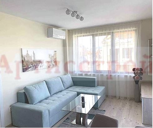 Снимка 281685608