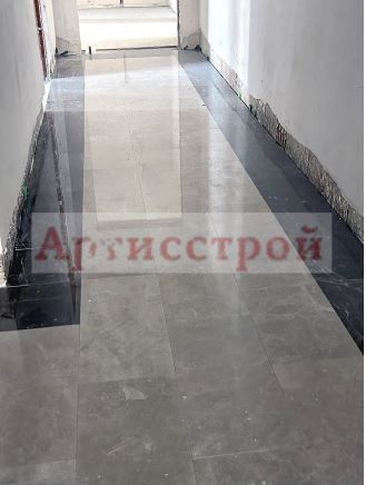 Снимка 284360249