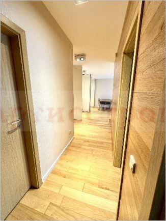 Снимка 290031845