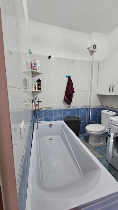 Photo 292840322