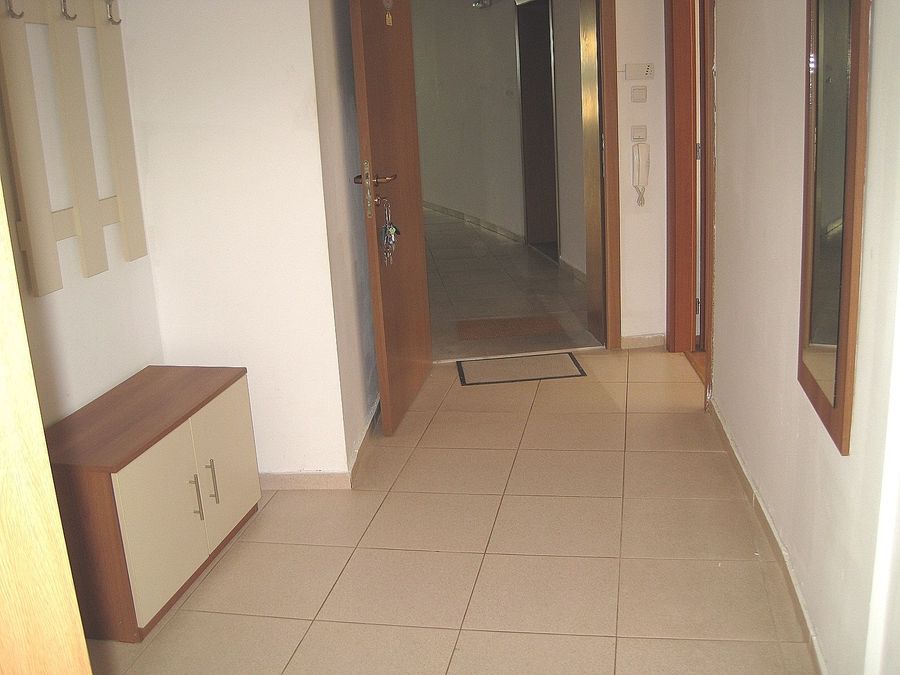 Снимка 293884937