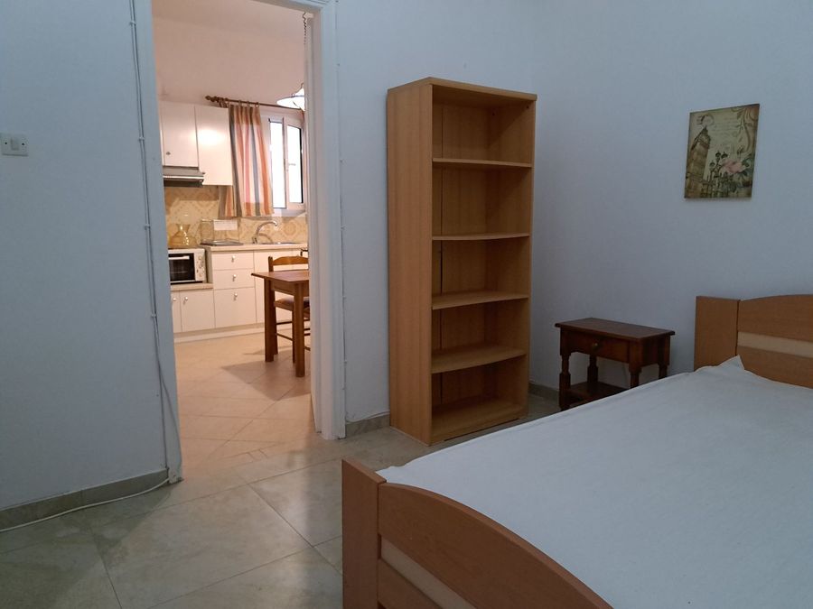 Photo 293949458