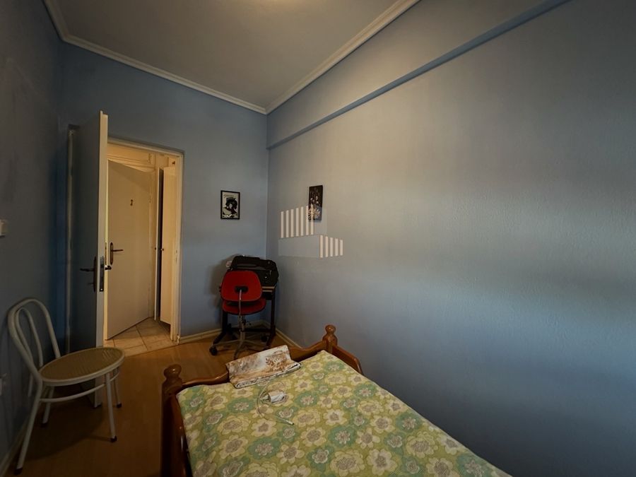 Photo 294790046