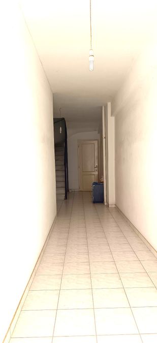 Photo 299750663