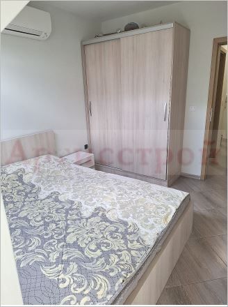 Снимка 301256555