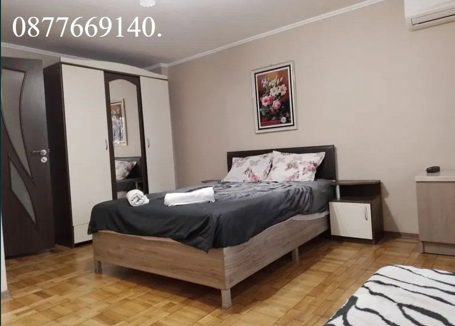Снимка 302745608