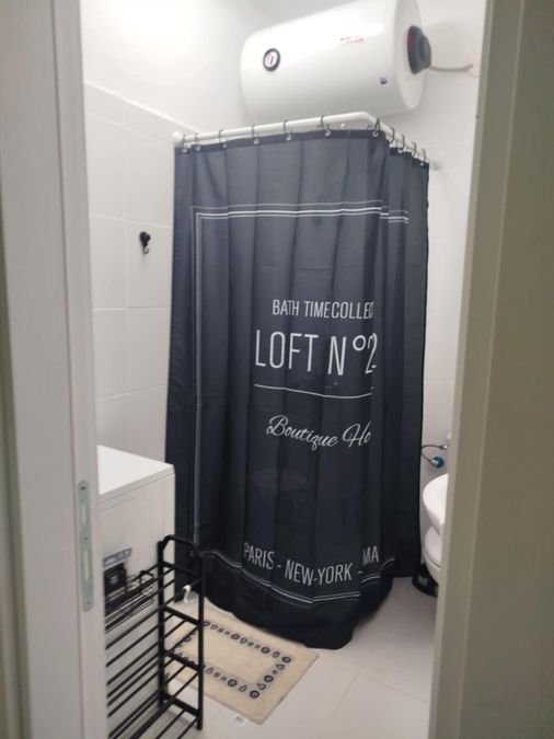 Снимка 303570779