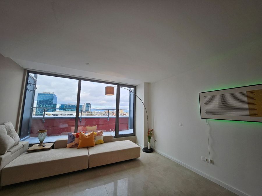 Снимка 304910780