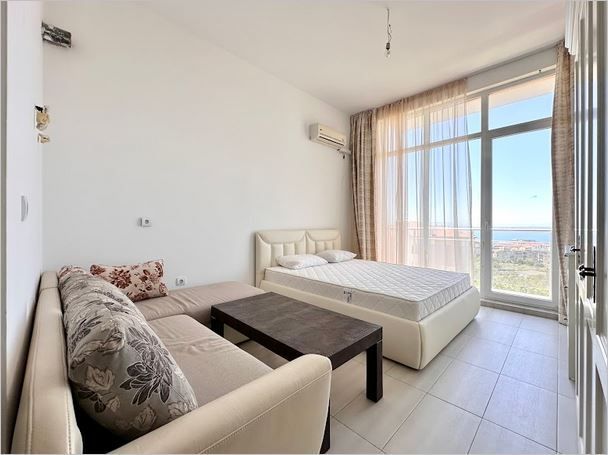 Снимка 305364677