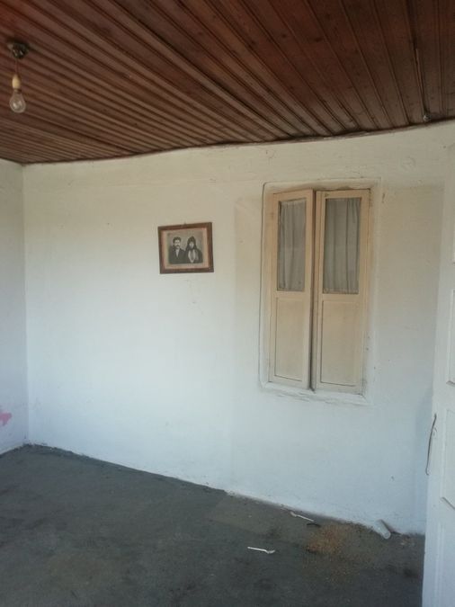 Photo 305595689