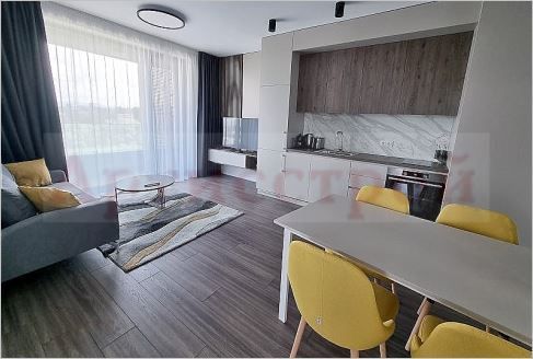 Снимка 307129991