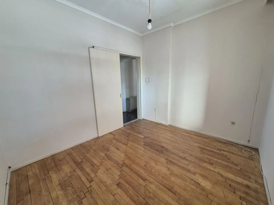 Снимка 307617806