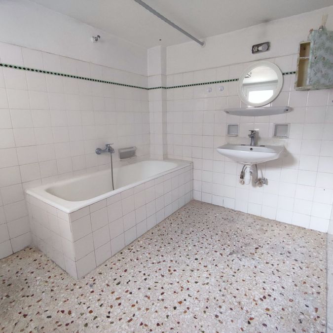 Снимка 307720124