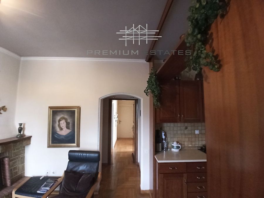 Photo 309049664