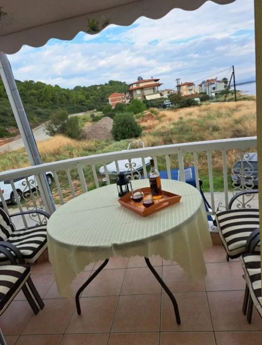 Снимка 310471607