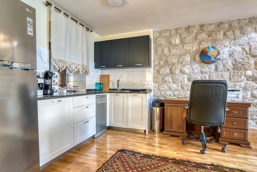 Fotografija 310591547