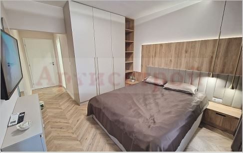 Снимка 310853354