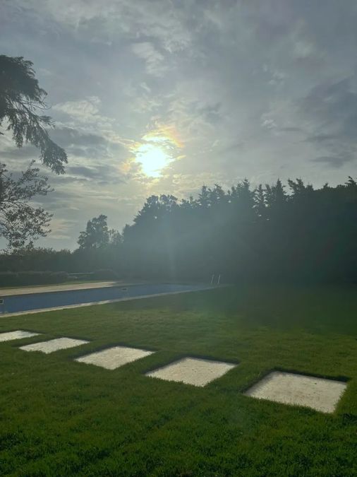 Photo 312048812