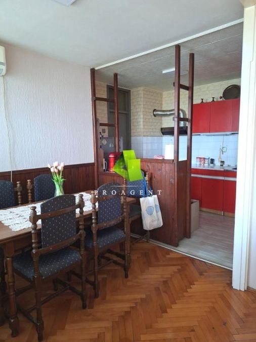 Prodaja Stan, 80m2, 136.000€ - Bulevar Nemanjića | Indomio.rs