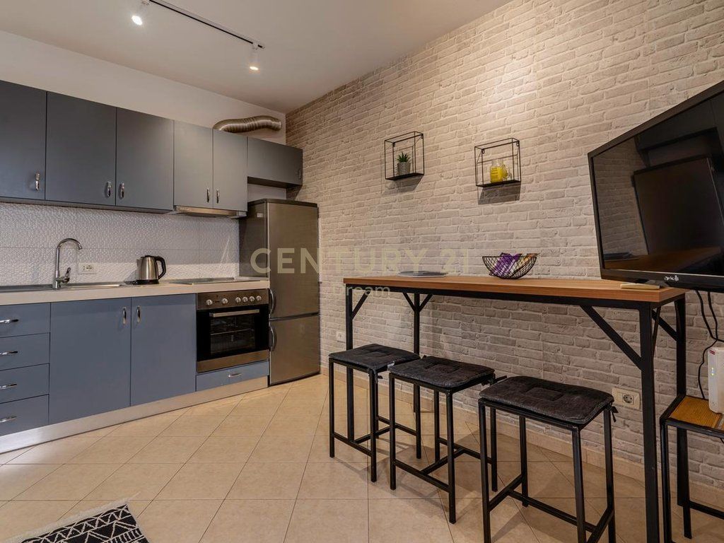 Apartament në shitje Pazari i Ri