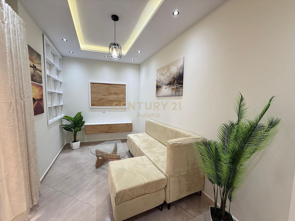 Apartament në shitje Lungomare