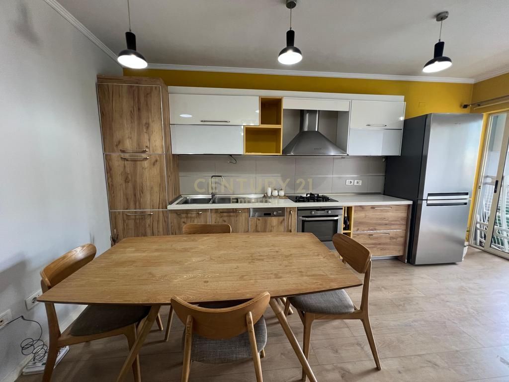 Apartament në shitje Parku I Autobuzave