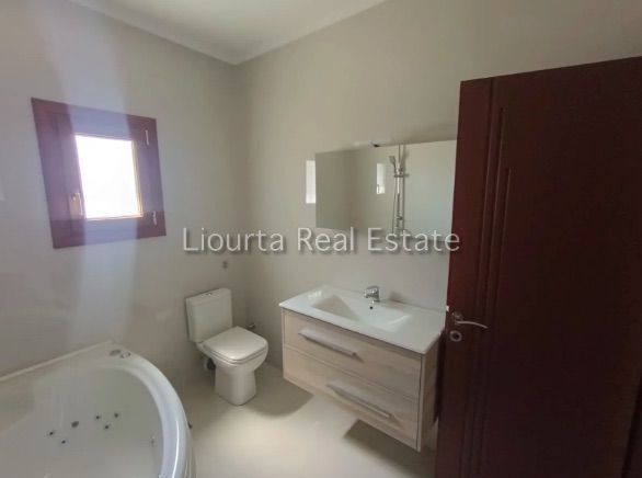 Fotografías 314356469