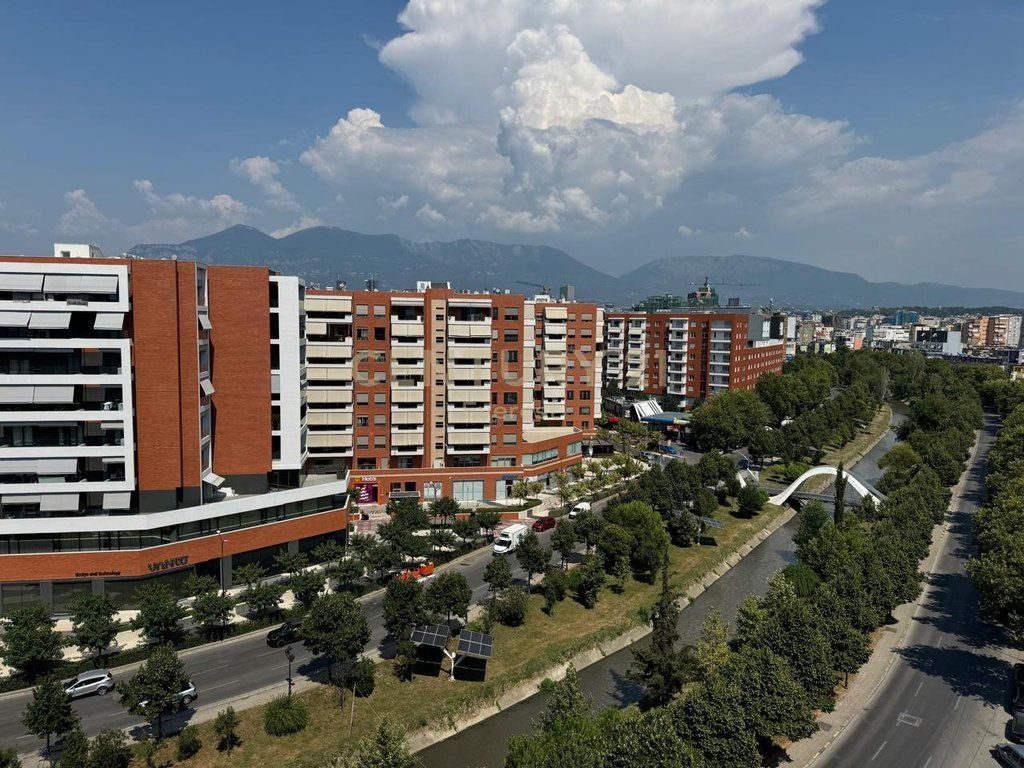 Apartament në shitje Pallati me Shingjeta