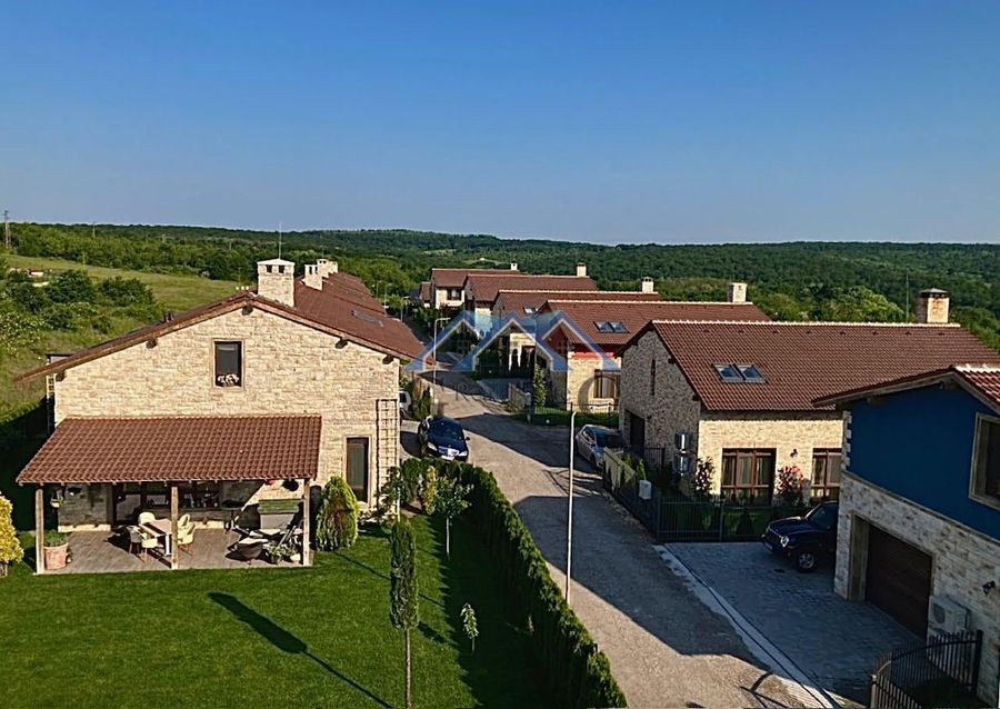 Снимка 314837360