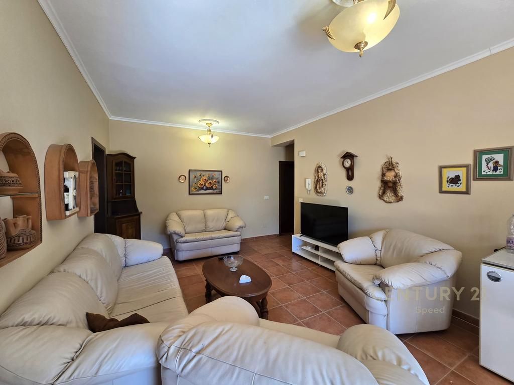 Apartament në shitje Durrës - qyteti