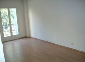 Apartment, Analipsi