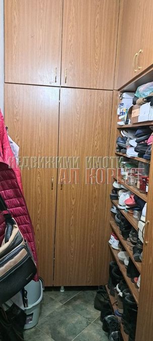 Снимка 318165170