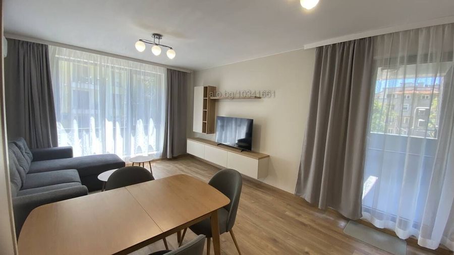 Снимка 318333605