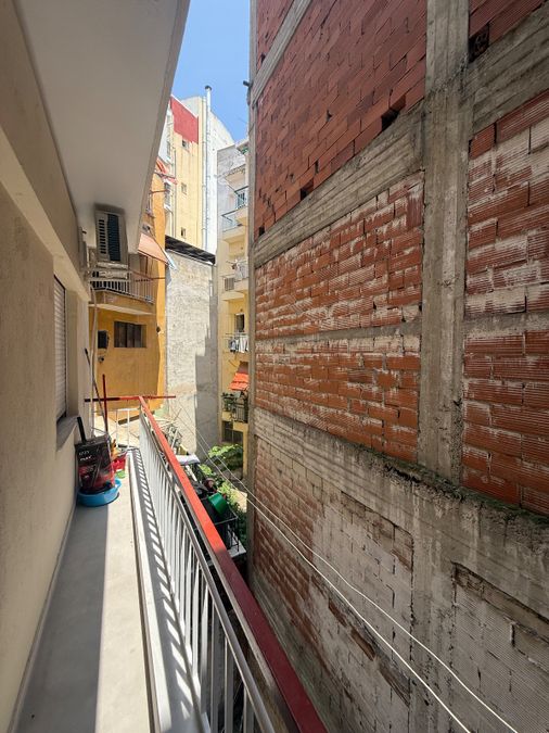 Photo 318509615