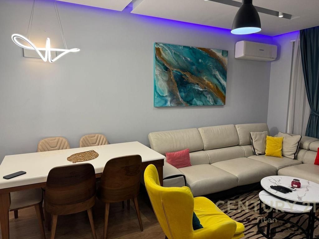 Apartament në shitje Ali Demi