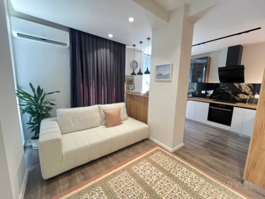 Apartament me qira Rr. e Dibrës