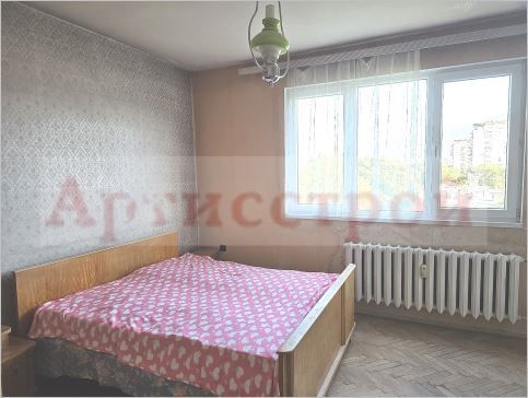 Снимка 319798529