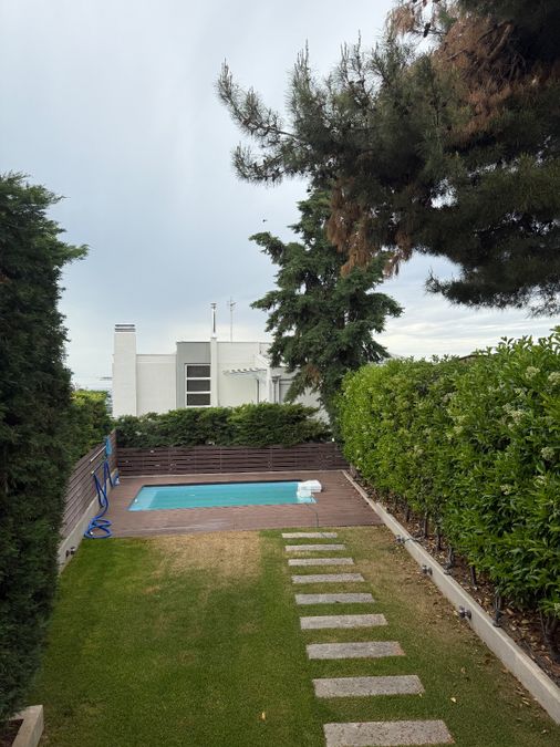 Photo 319831550